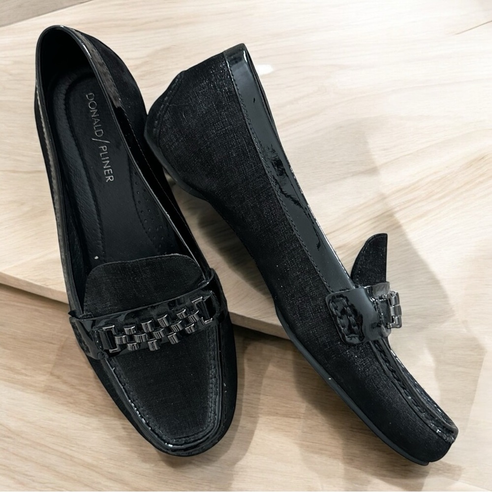 Donald J Pliner slip on/loafers